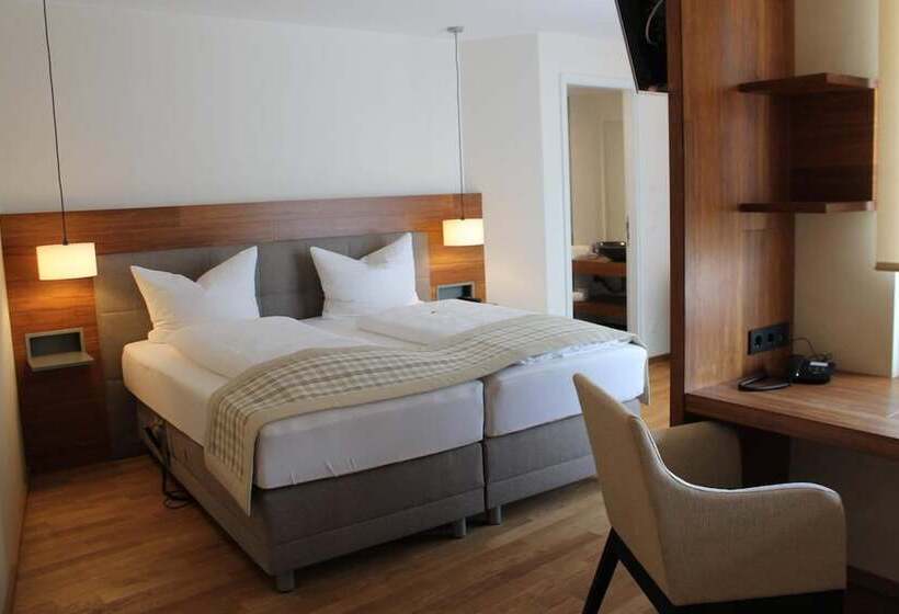 Quarto Deluxe, Restaurant Hotel Zum Storchen