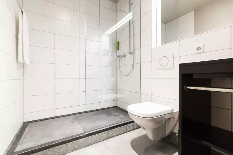 スタンダードシングルルーム, Riku Hotel Neu Ulm