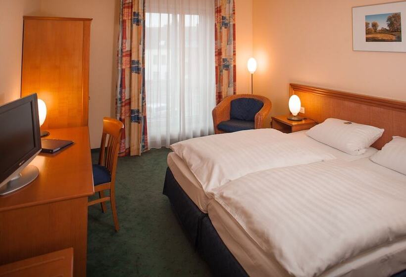 スタンダードルーム, Zum Deutschen Eck