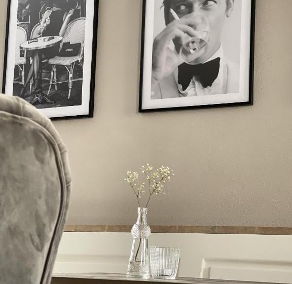 غرفة قياسية, Zum Landsberger Hof