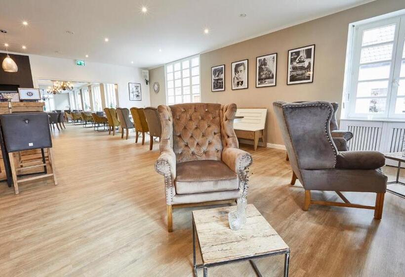 غرفة قياسية, Zum Landsberger Hof