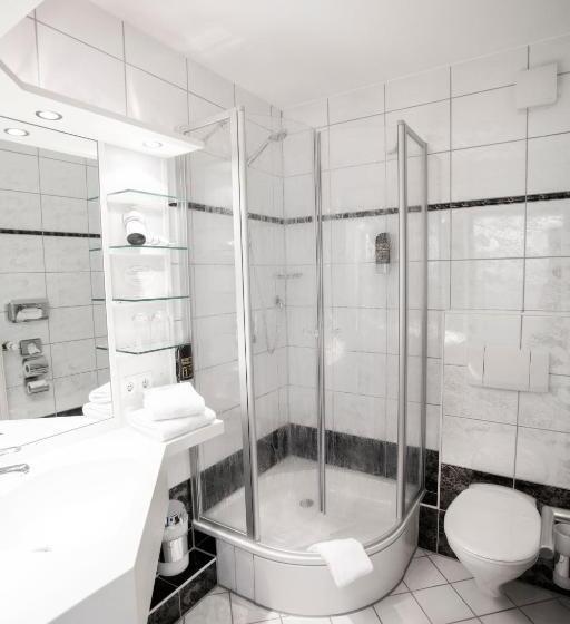 غرفة قياسية فردية, Zur Post