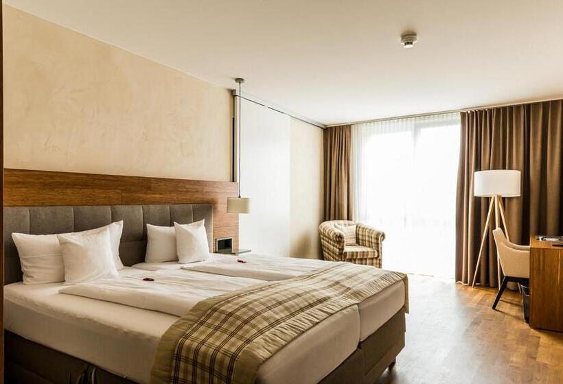 Quarto Deluxe, Restaurant Hotel Zum Storchen