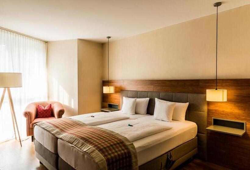 Quarto Comfort, Restaurant Hotel Zum Storchen