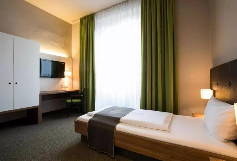スタンダードシングルルーム, Riku Hotel Neu Ulm
