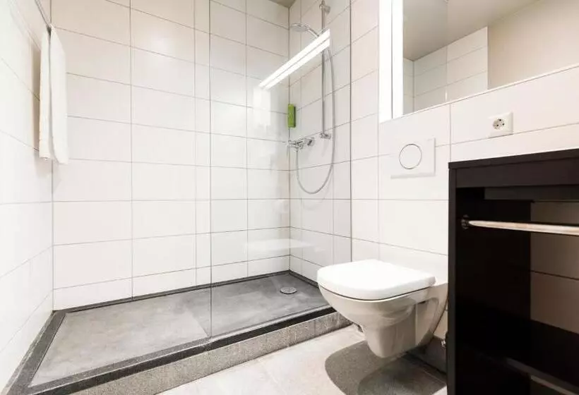 エコノミーシングルルーム, Riku Hotel Neu Ulm