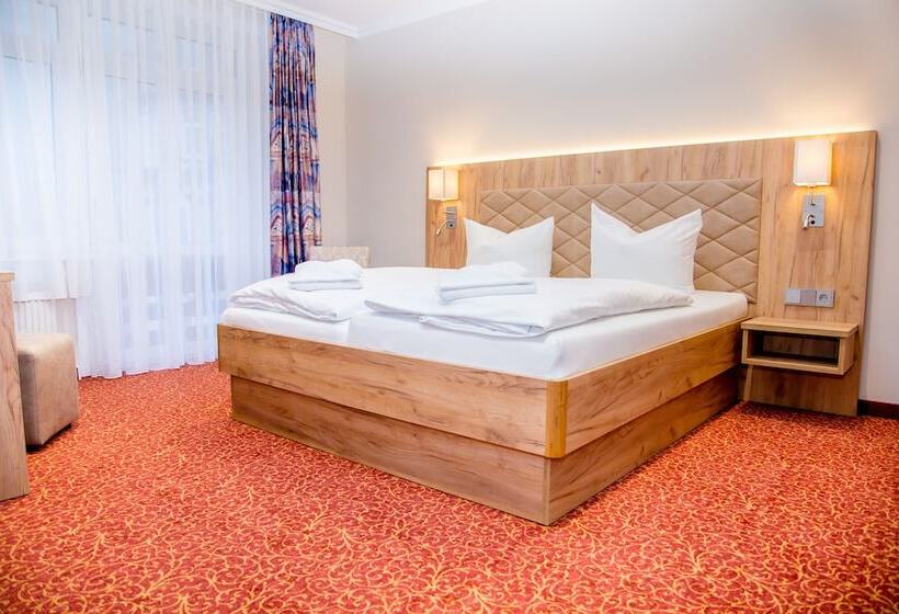 Полулюкс, Waldhotel Friedrichroda