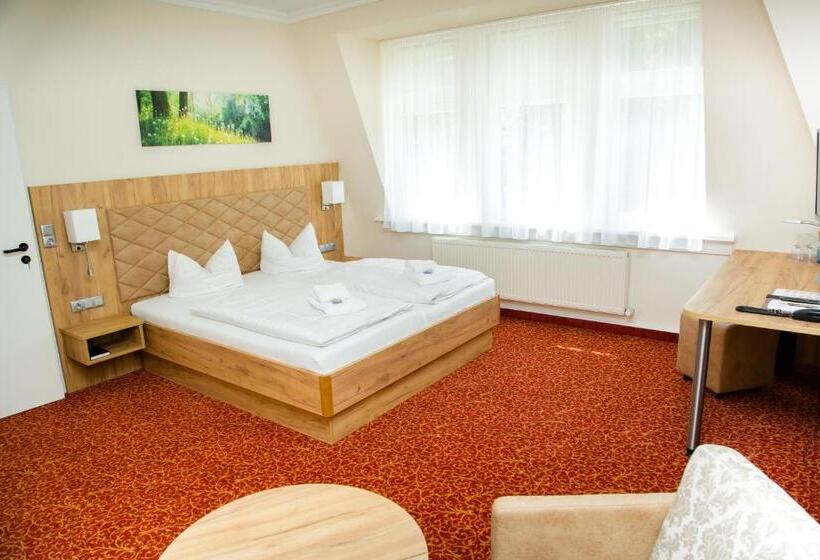 Семейный Номер, Waldhotel Friedrichroda