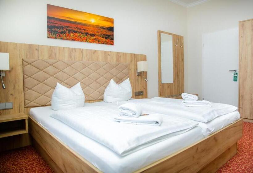 Полулюкс с Балконом, Waldhotel Friedrichroda