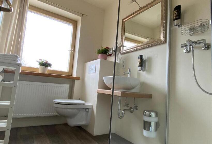 Номер Стандарт, Alpinhotel Inzeller