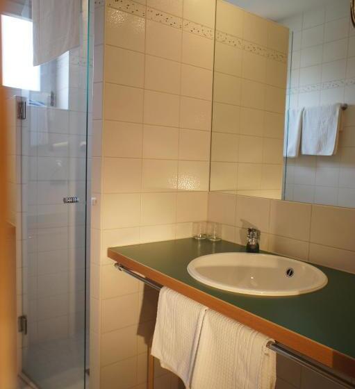 标准单人间, Angerresidenz