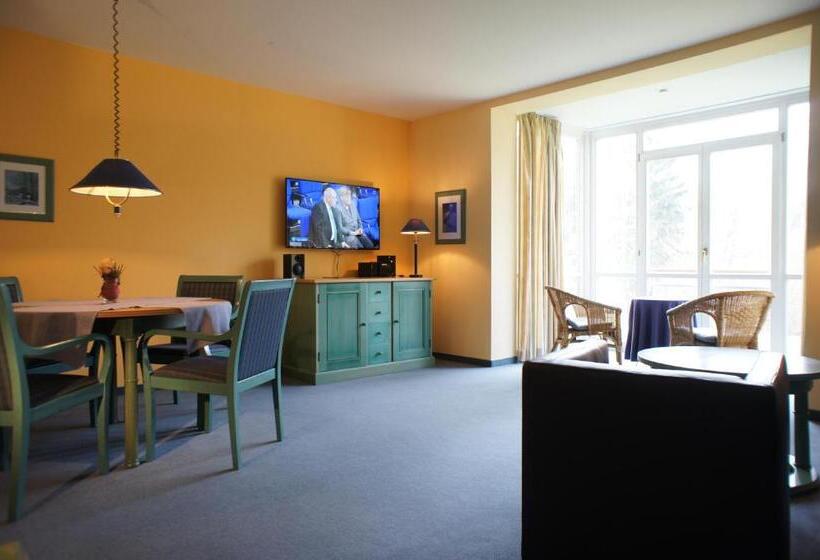 标准单人间, Angerresidenz