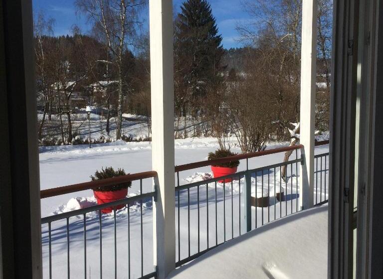 标准间, Angerresidenz