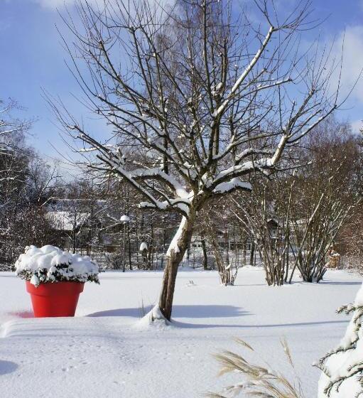 标准间, Angerresidenz