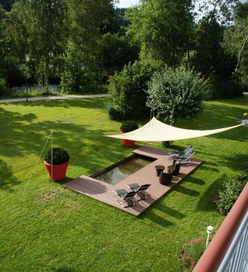 园景标准四人间, Angerresidenz