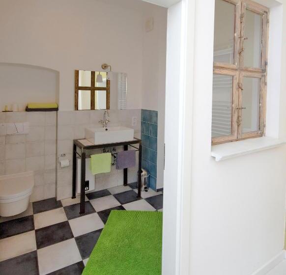 חדר סטנדרט, Pension Onkel Ernst