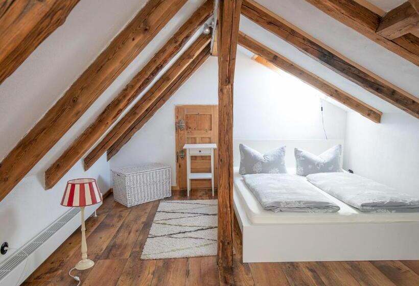 חדר סטנדרט יחיד, Pension Onkel Ernst