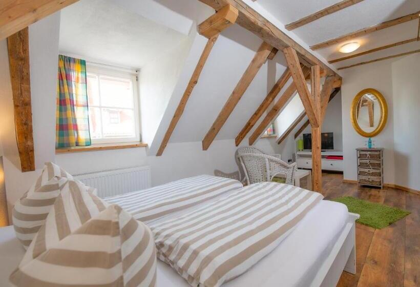 חדר סטנדרט יחיד, Pension Onkel Ernst