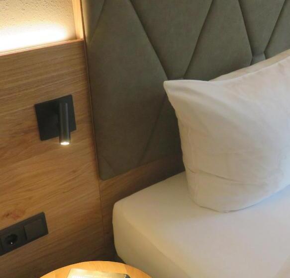 חדר קומפורט יחיד, Diamanthotel Idar Oberstein