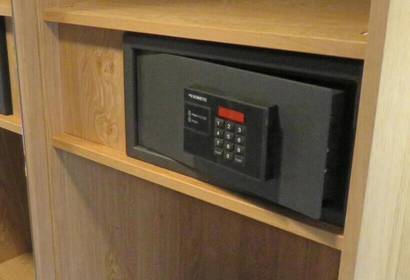 חדר קומפורט, Diamanthotel Idar Oberstein