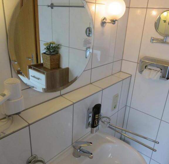 סטודיו סטנדרט עם מרפסת, Diamanthotel Idar Oberstein