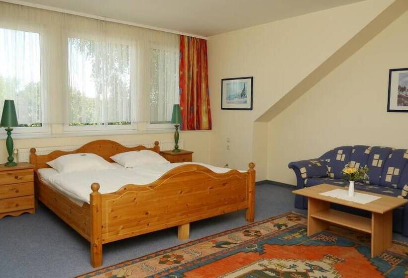 ファミリールーム, Erbenholz