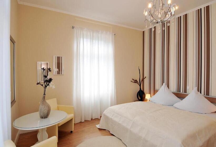 شقة غرفة واحدة, Ahrbella