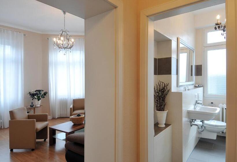 شقة غرفة واحدة, Ahrbella