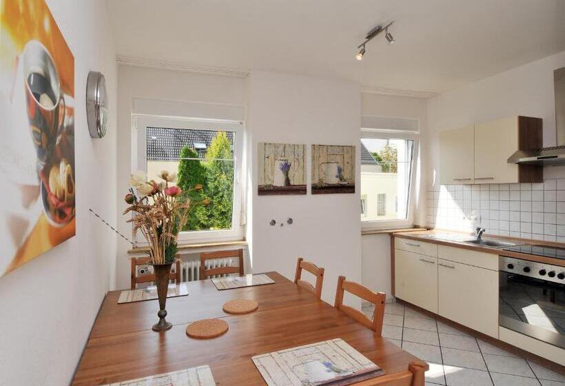 شقة غرفة واحدة, Ahrbella