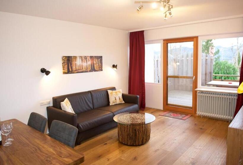 스탠다드 룸, Alpenglühn