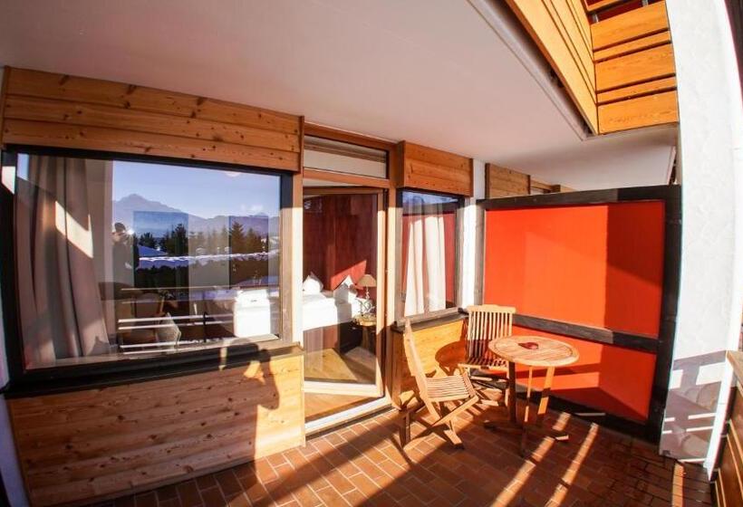 스탠다드 룸, Alpenglühn