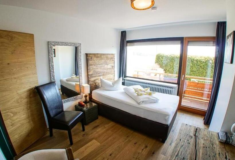 스탠다드 싱글 룸, Alpenglühn