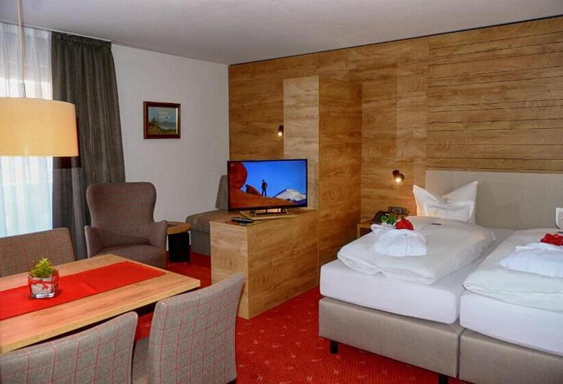 Quarto Estandar com Sacada, Alpenhof