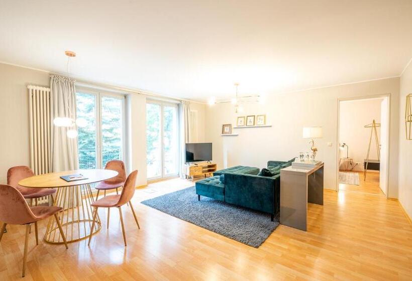 2ベッドルームアパートメント, Alt Weimar