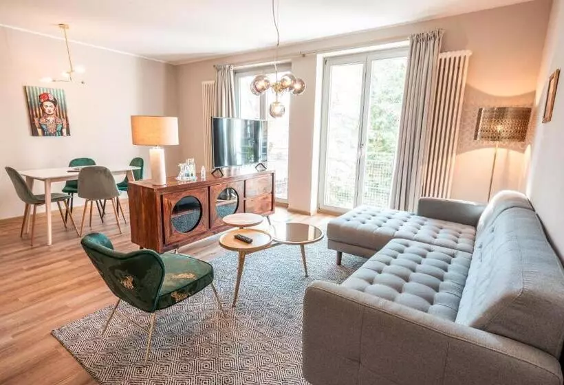 Apartament 2 Sypialnie, Alt Weimar