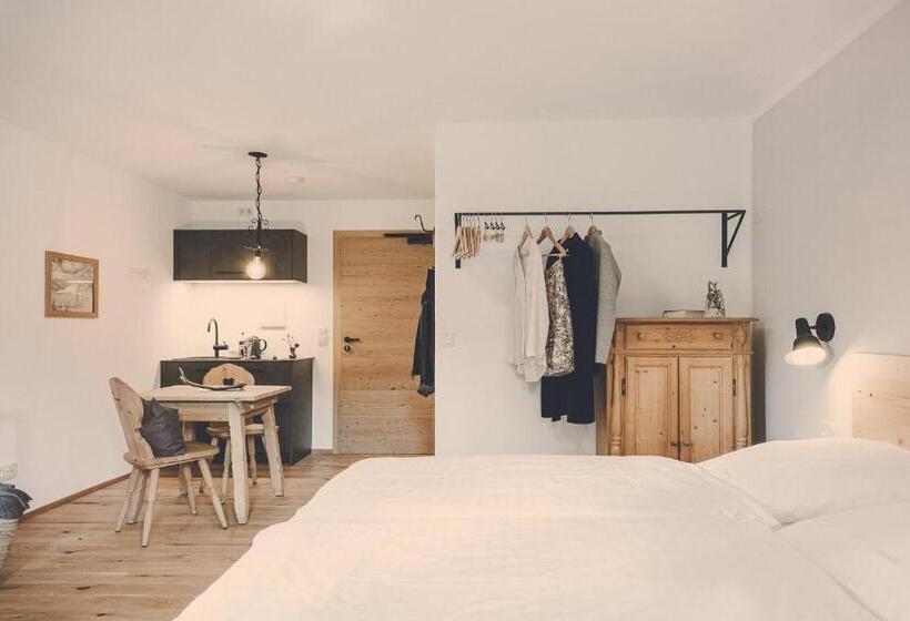Студия Стандарт, Der Lederer Hof   Boutique Apartments
