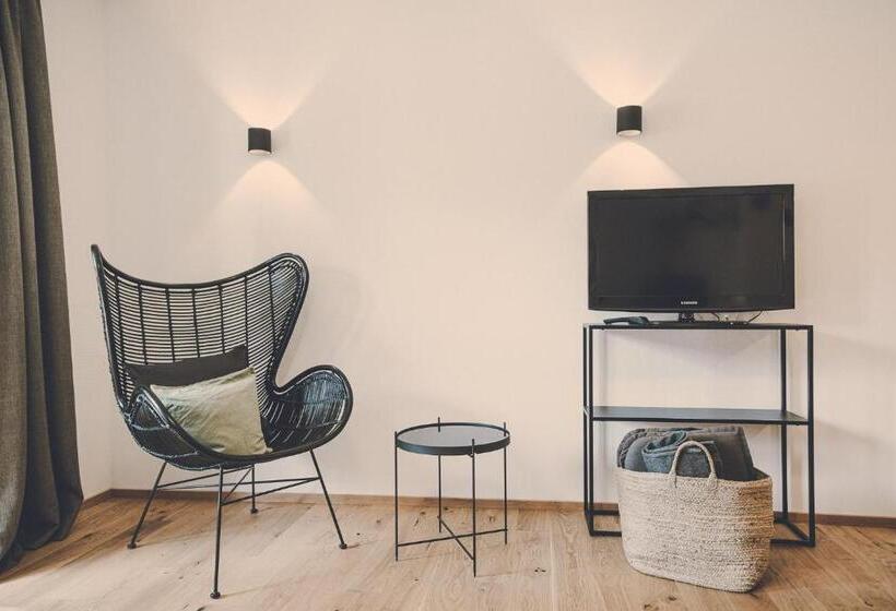 Студия Стандарт, Der Lederer Hof Boutique Apartments