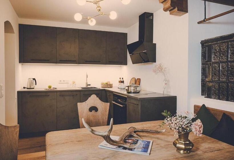 Апартаменты 2 Спальни, Der Lederer Hof Boutique Apartments