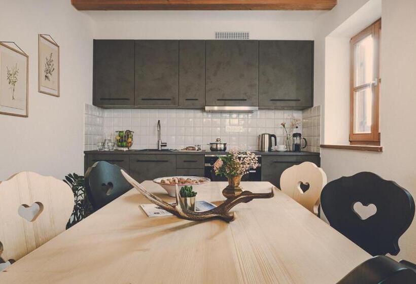 Апартаменты 3 Спальни, Der Lederer Hof Boutique Apartments