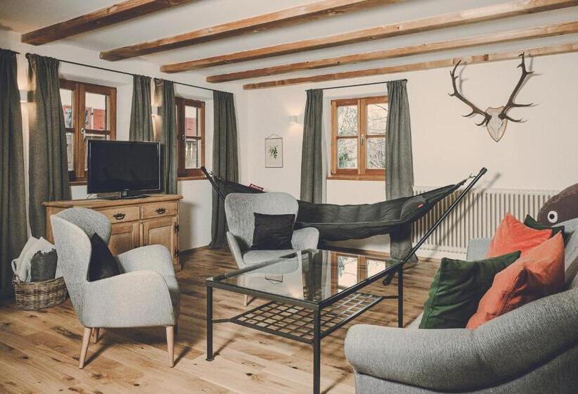 Апартаменты 3 Спальни, Der Lederer Hof Boutique Apartments