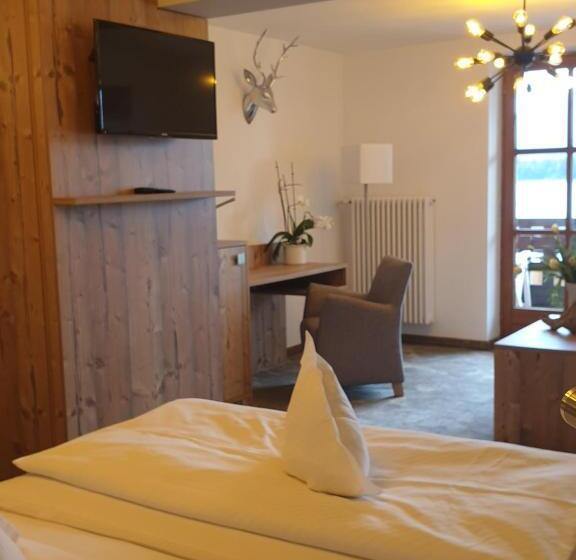 Номер Стандарт, Geiger