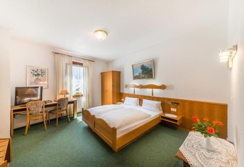 Quarto Estandar, Goldener Sternen