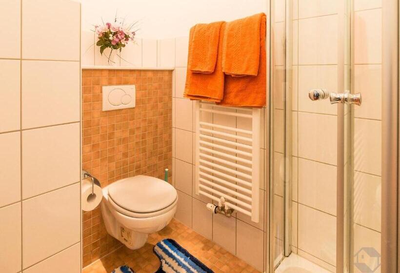 Номер Стандарт, Restaurant Alte Linde