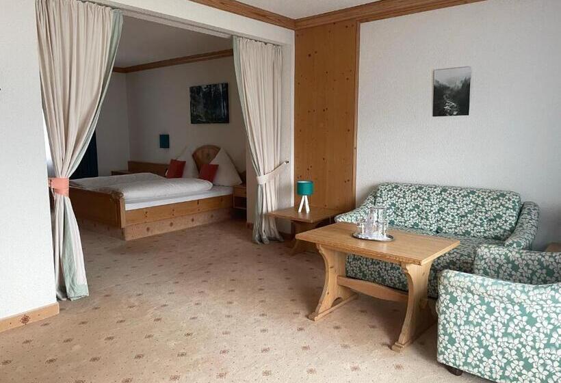 Suite, Restaurant Neu Meran