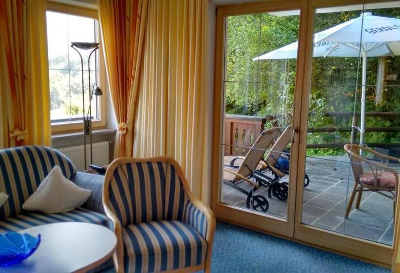 Deluxe Suite, Restaurant Neu Meran