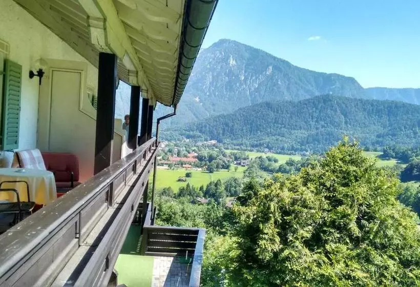 ファミリールーム, Restaurant Neu Meran
