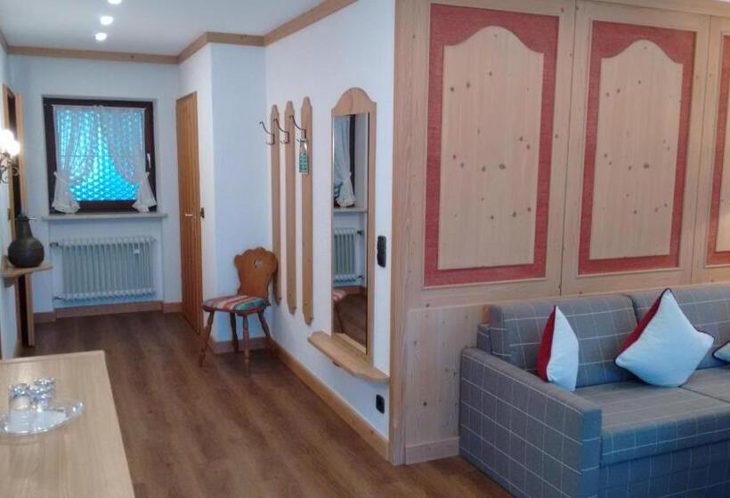 Family Room, Restaurant Neu Meran