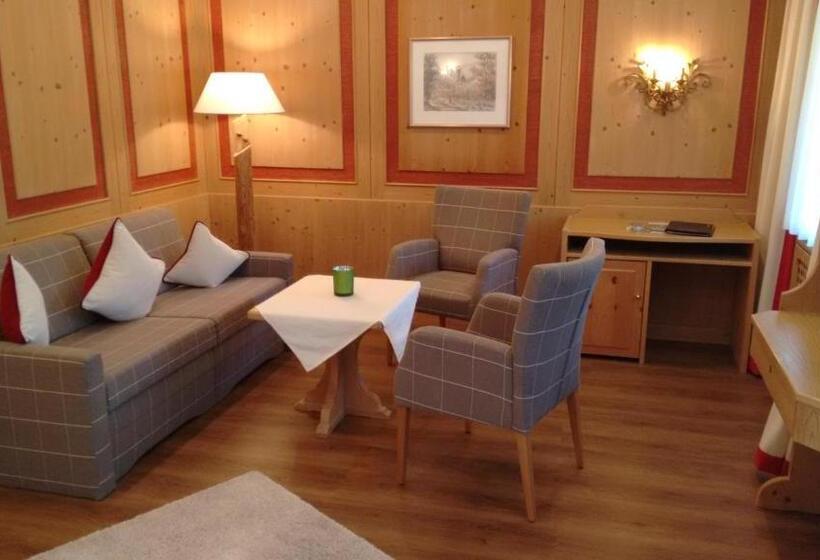 Family Room, Restaurant Neu Meran