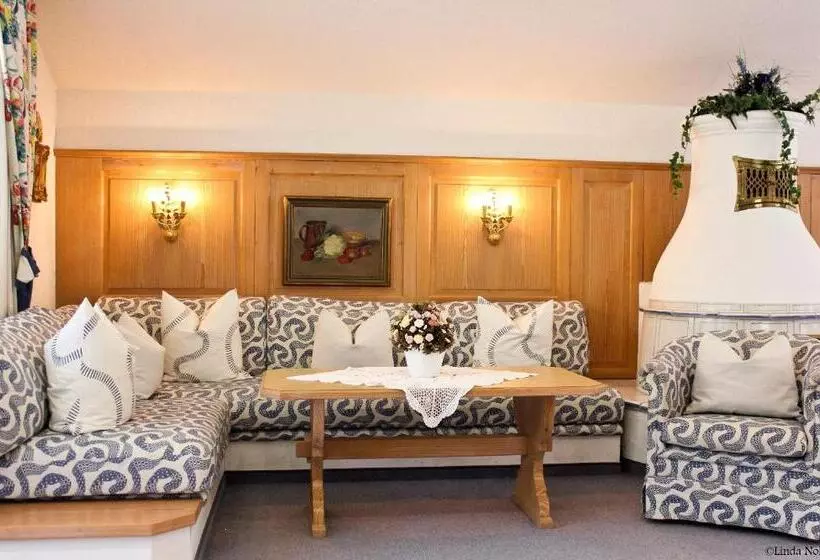 １ベッドルームアパートメント, Restaurant Neu Meran