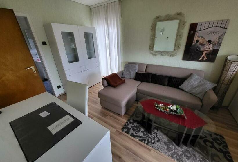 Aile Odası, Schönblick